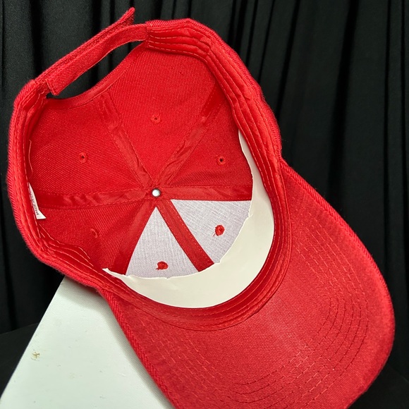 Red R City Baseball Cap - Picture 6 of 7